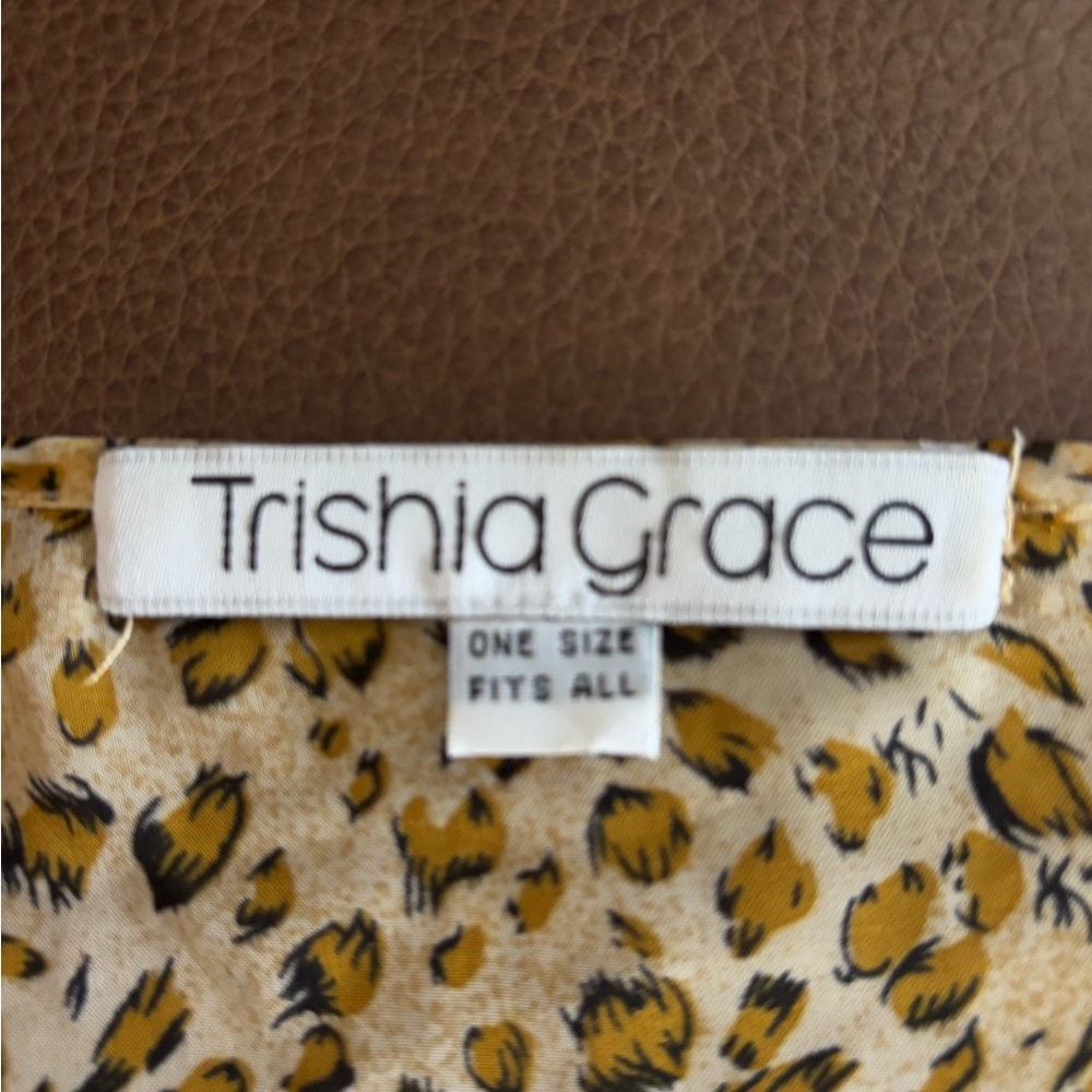 Leopard Print Sheer kimono, wrap, or coverup - Picture 6 of 7